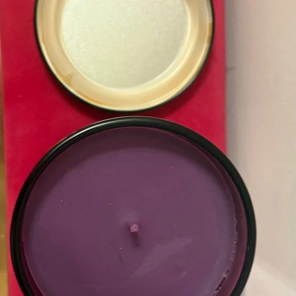 DW Home Lavender Chamomile Scented Candle - Purple - Picture 2 of 3